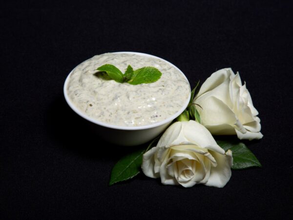 بورانی ماست و اسفناج Yogurt & Spinach Dip