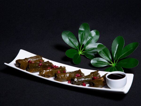 Stuffed Vine Leaves دلمه برگ مو
